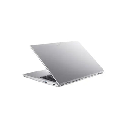 Notebook Acer elegante e leggero con design in metallo e porte USB versatile