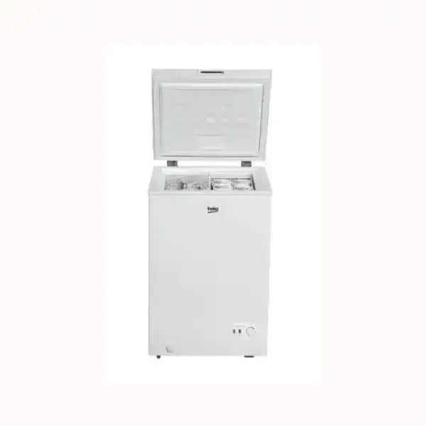 Congelatore a pozzetto Beko bianco con coperchio aperto per conservazione alimenti