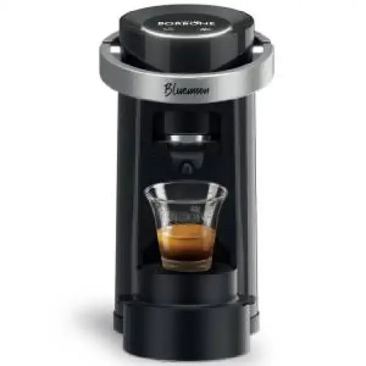 Macchina da caffè Borbone nera con tazzina di espresso e design compatto