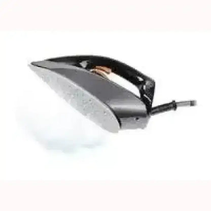 Ferro da stiro Tristar con piastra in metallo e design ergonomico per una stiratura efficiente