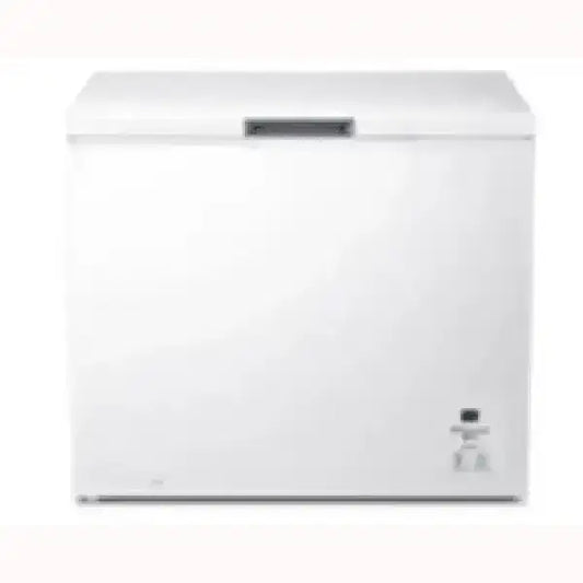 Congelatore Hisense a pozzetto bianco con maniglia centrale e controllo temperatura frontale