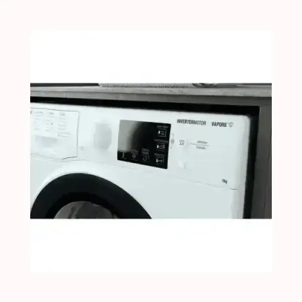 Lavatrici HOTPOINT con display digitale e tecnologia inverter per lavaggi efficienti