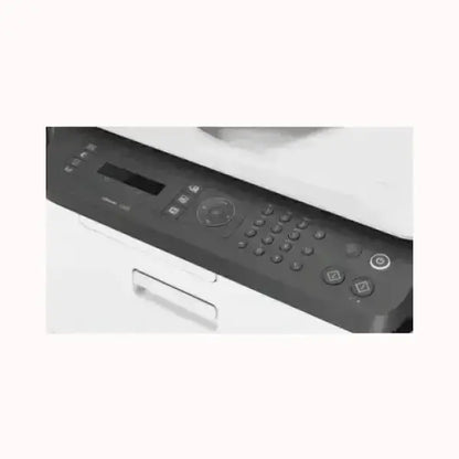 Pannello di controllo della stampante HP con schermo digitale e tastiera numerica