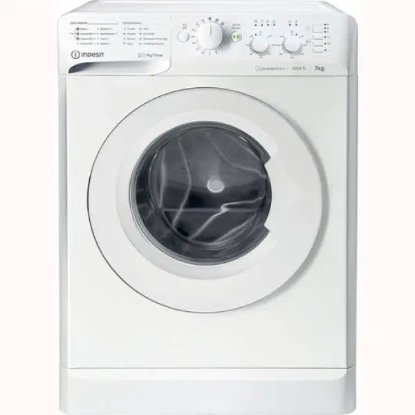 Lavatrice Indesit bianca con capacità 7 kg e selettore programmi frontale