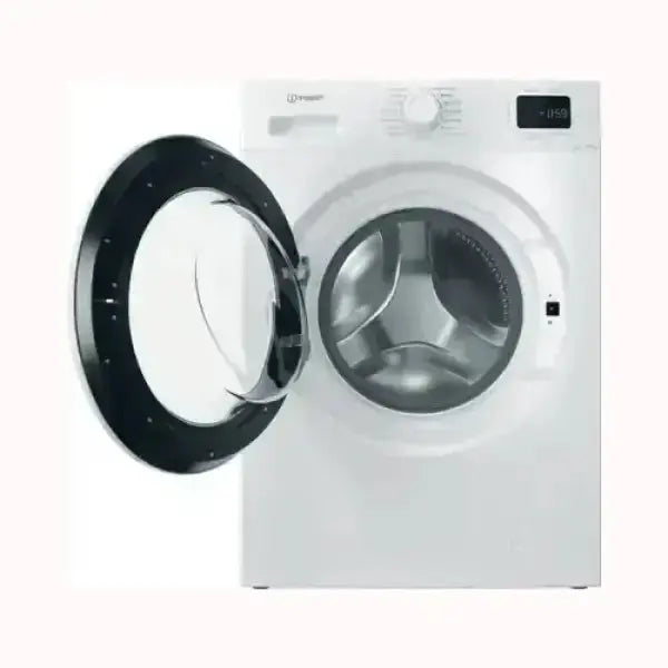 Lavatrice INDESIT bianca con sportello aperto e display digitale visibile