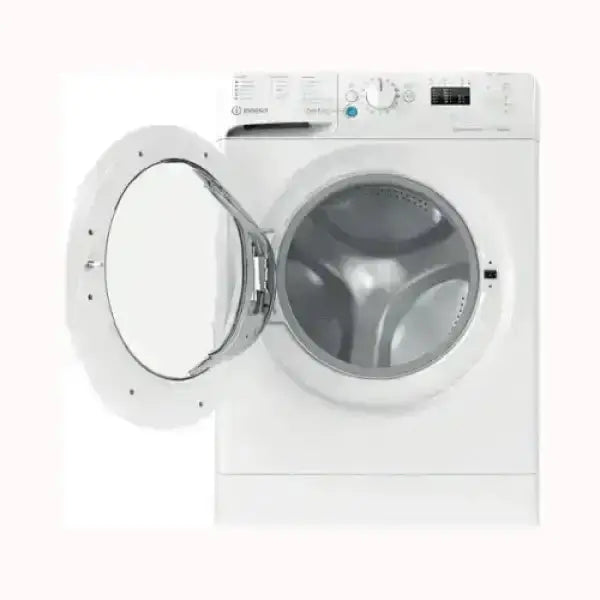 Lavatrice INDESIT bianca a carica frontale con oblò aperto e pannello comandi digitale
