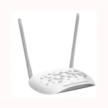 TPLINK access point bianco con due antenne dispositivo WiFi da interno per estendere rete domestica veloce