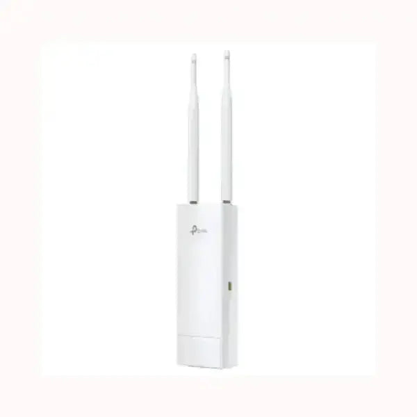 TPLINK Access Point esterno bianco con due antenne, design compatto per montaggio a parete e copertura WiFi