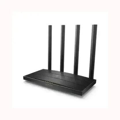 Router wireless nero TPLink con quattro antenne verticali per connessione internet stabile