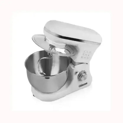 Impastatrice TRISTAR bianca con ciotola in acciaio inox per uso domestico