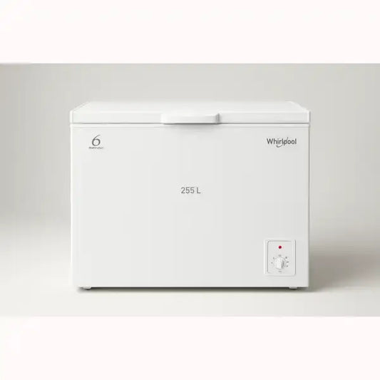 Congelatore a pozzetto Whirlpool bianco 255 L con maniglia superiore e controllo termostato semplice