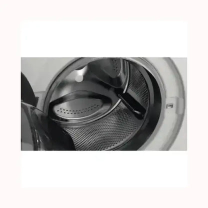 Interno tamburo lavatrice WHIRLPOOL con porta aperta e cestello in acciaio inox